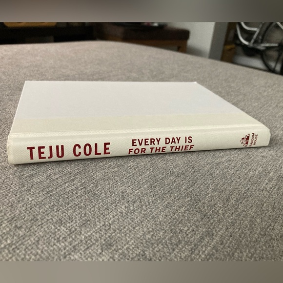 EUC Everyday is for the Thief Hardcover Book - Picture 6 of 6